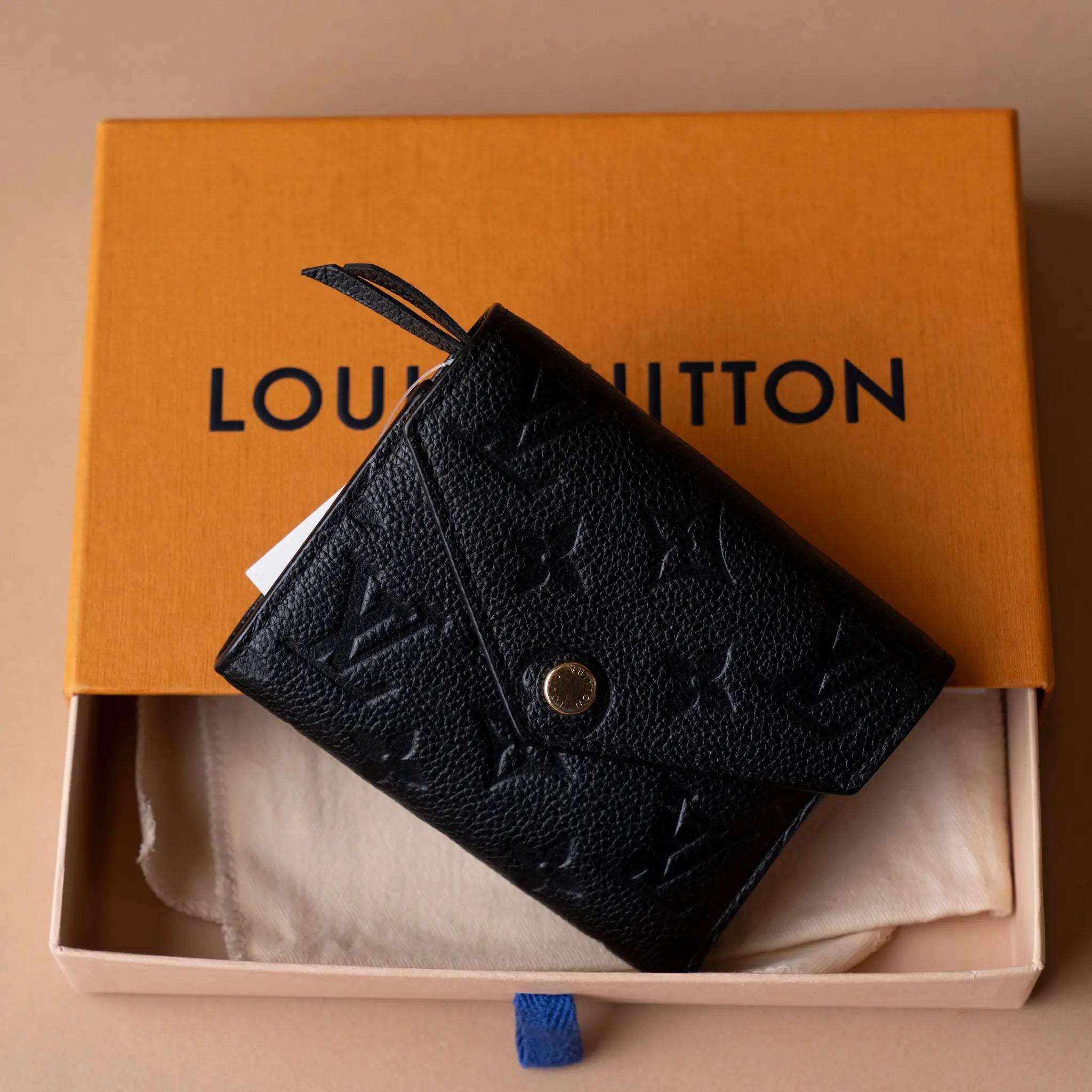 Louis Vuitton Monogram Empreinte Victorine Wallet — Interior Detail