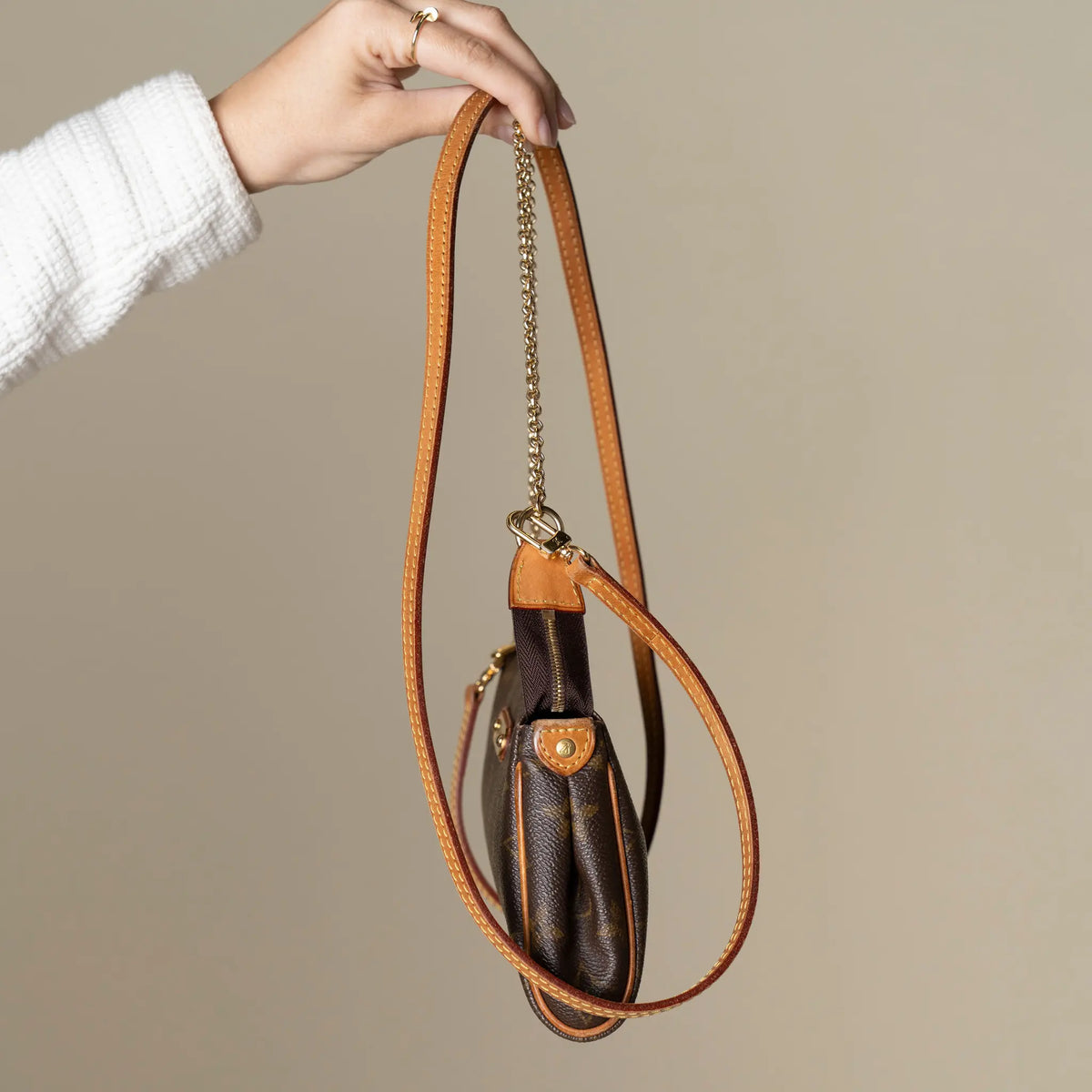 Louis Vuitton Monogram Eva — Side Profile