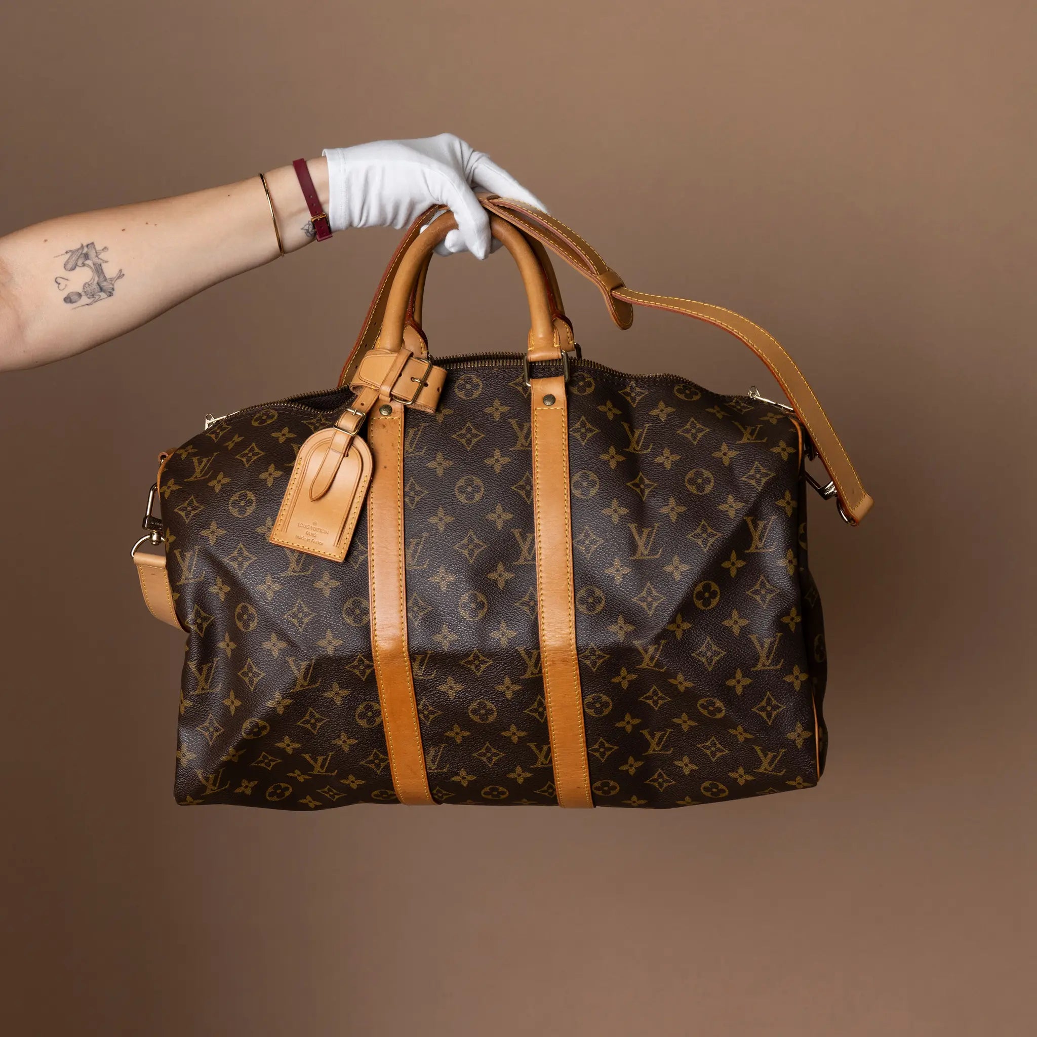 Louis Vuitton Monogram Keepall Bandouliere 45 — Featured Image