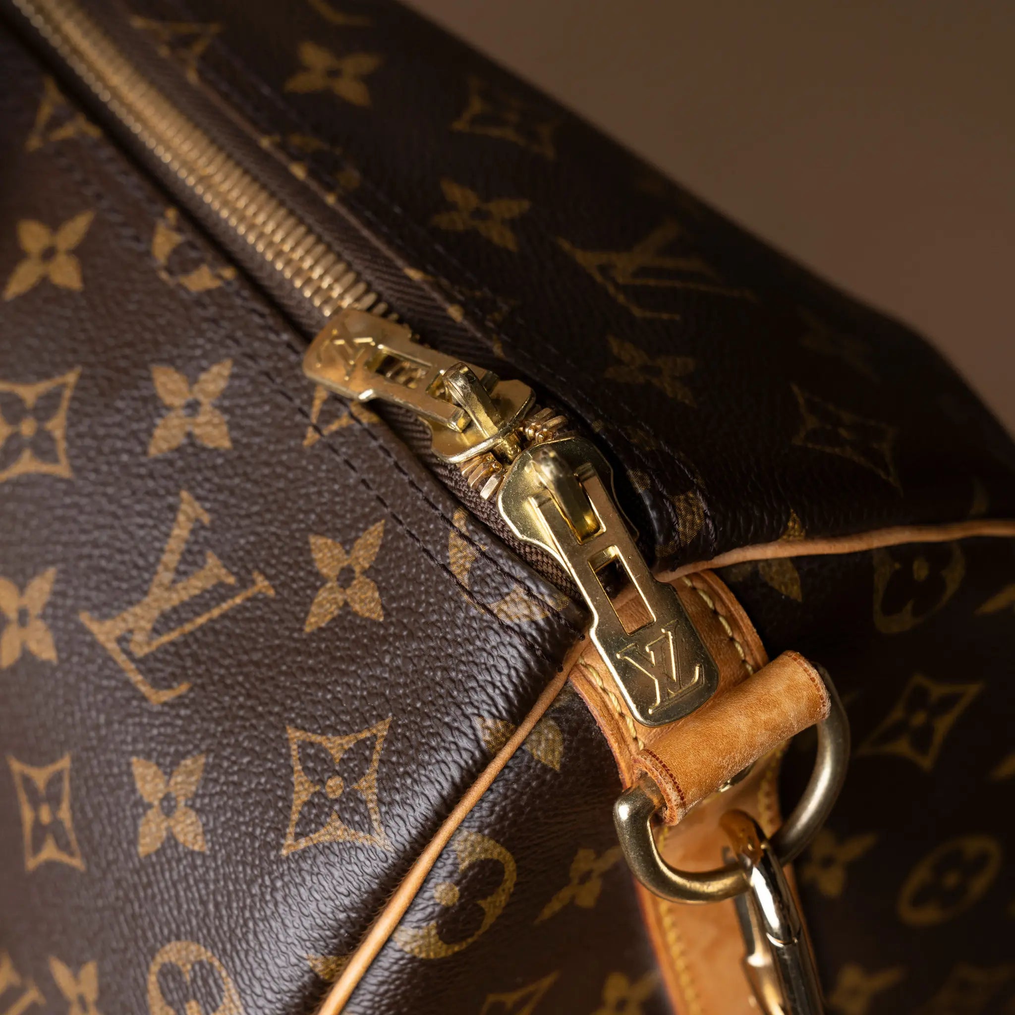Louis Vuitton Monogram Keepall Bandouliere 50 — Back View