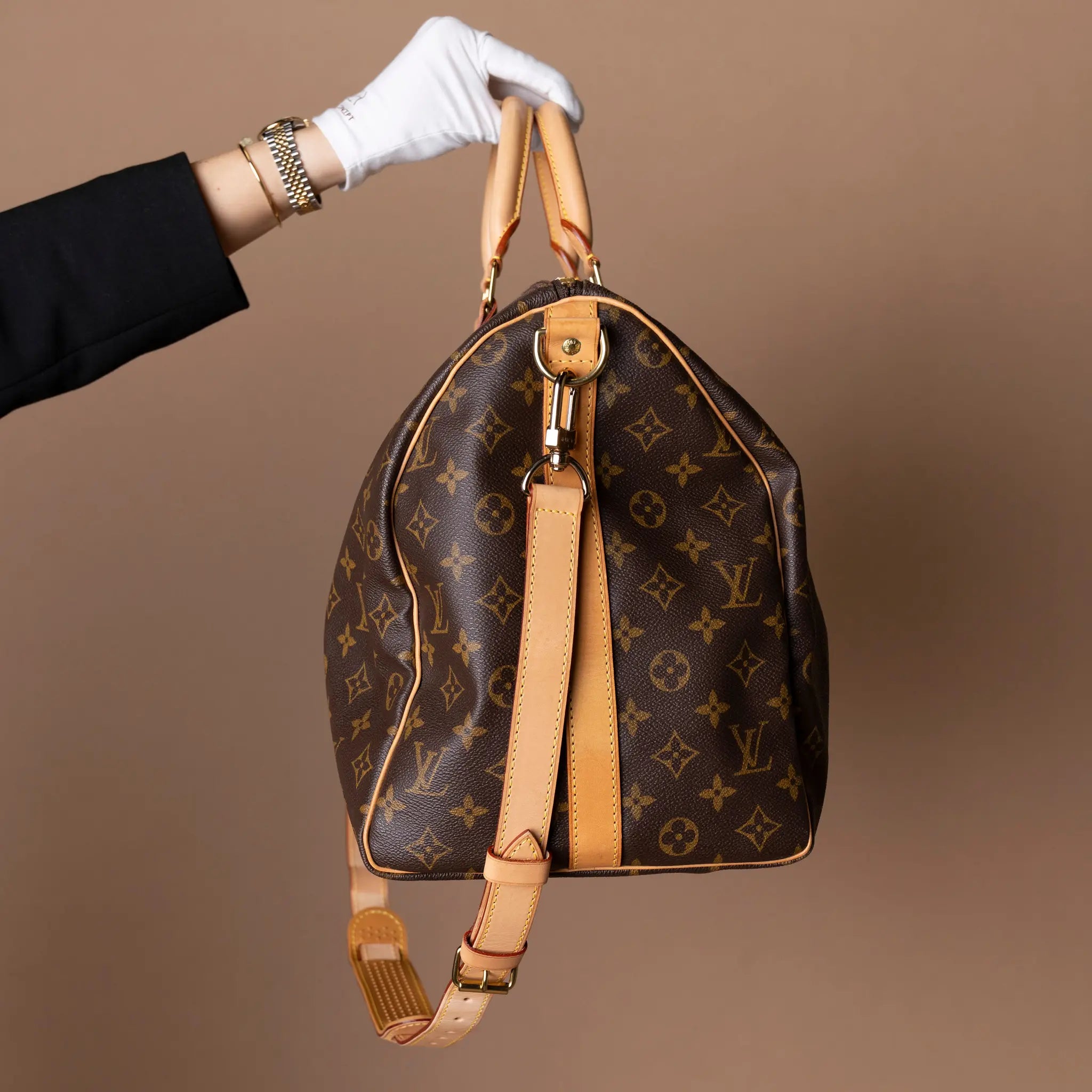 Louis Vuitton Monogram Keepall Bandouliere 50 — Interior Detail
