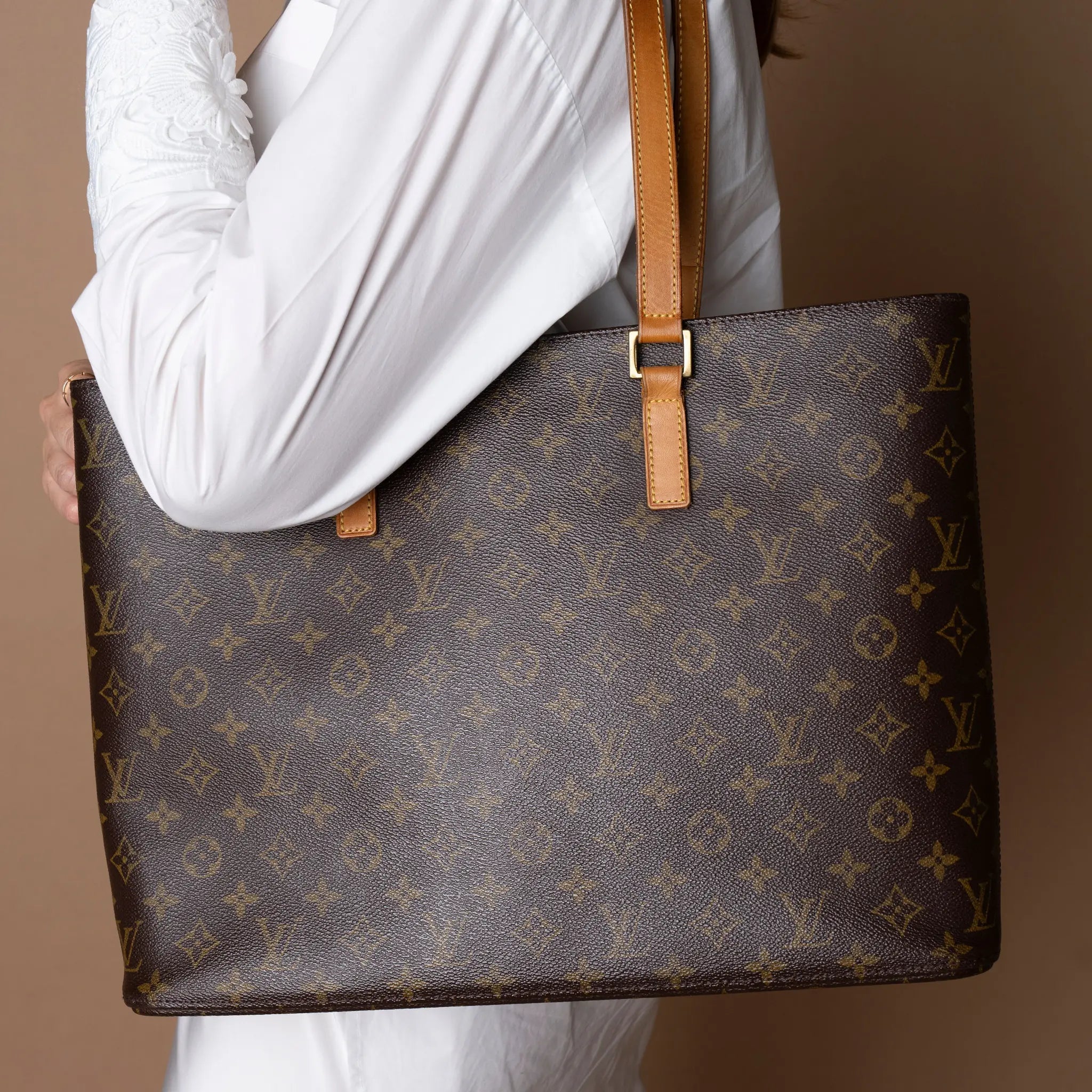 Louis Vuitton Monogram Luco — Side Profile