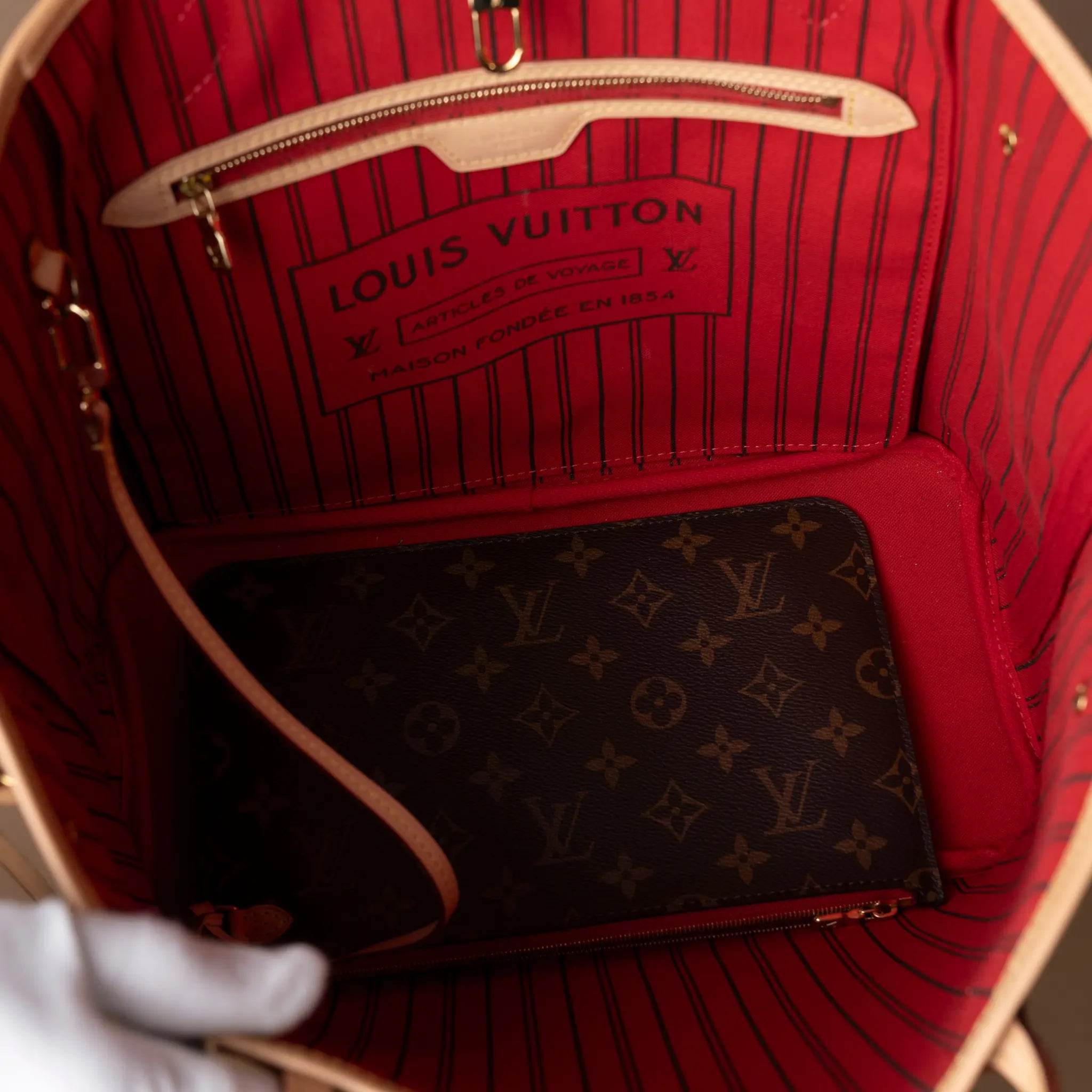 Louis Vuitton Monogram Neverfull MM — Back View