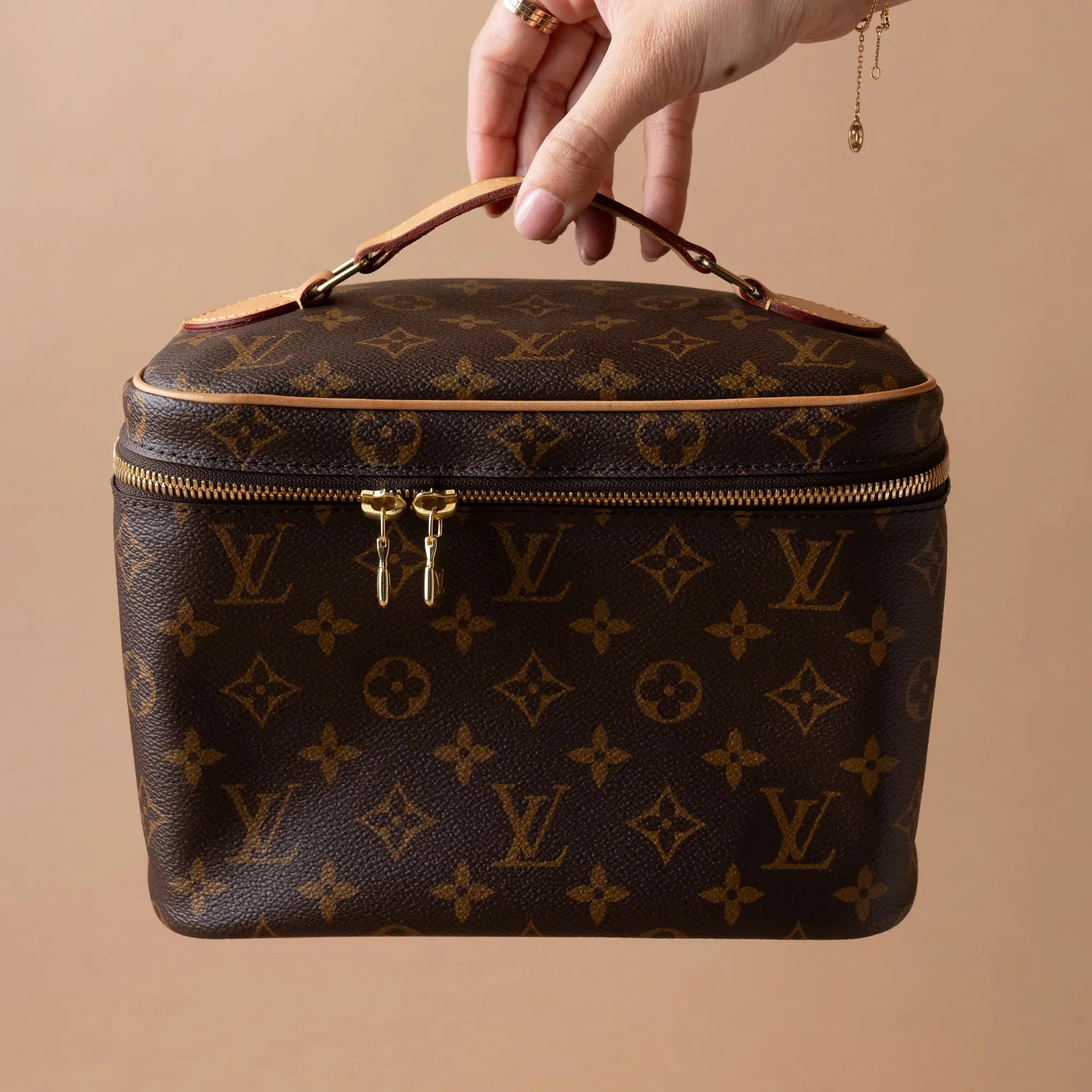Louis Vuitton Monogram Nice BB Vanity Case — Front View