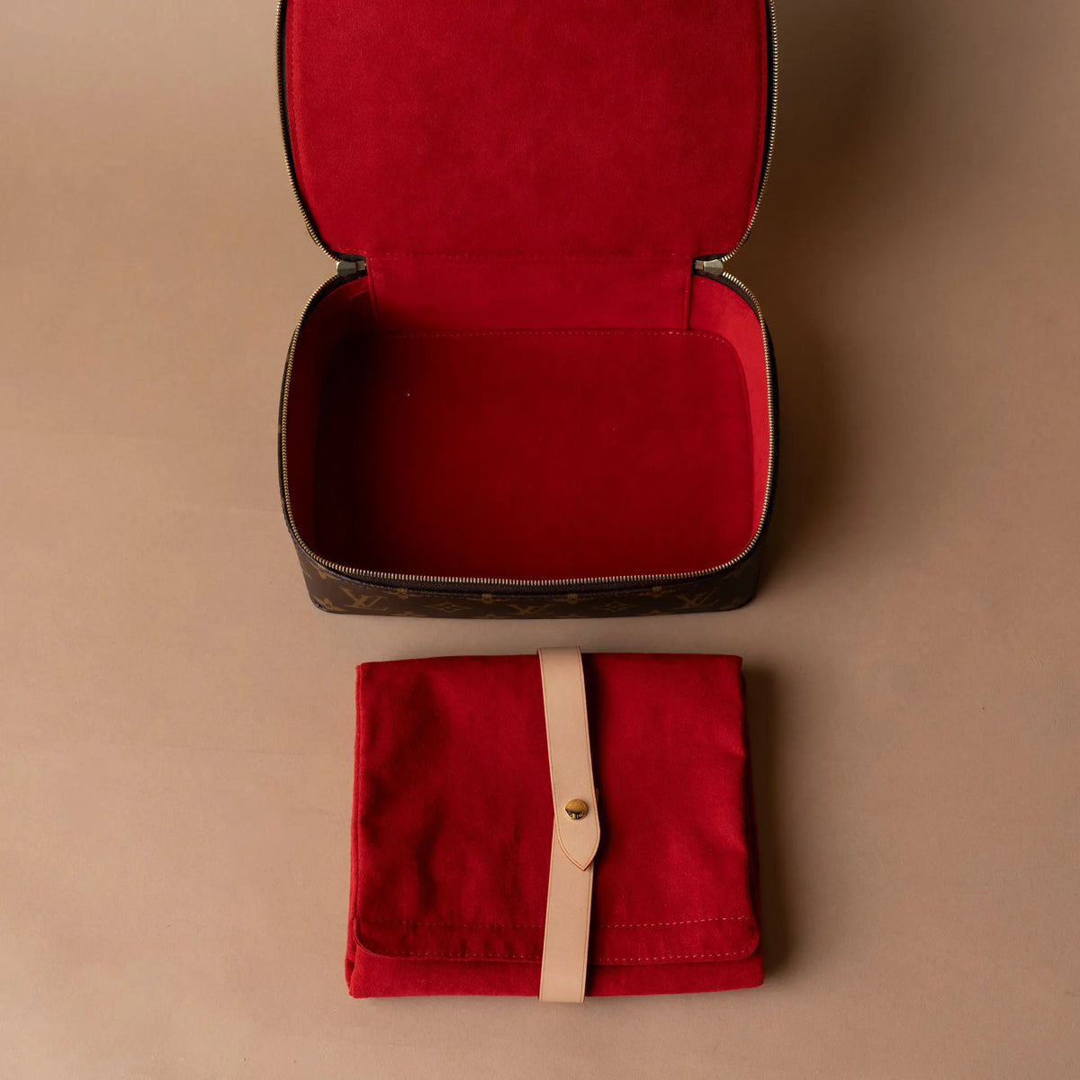 Louis Vuitton Monogram Nice Jewelry Case — Front View