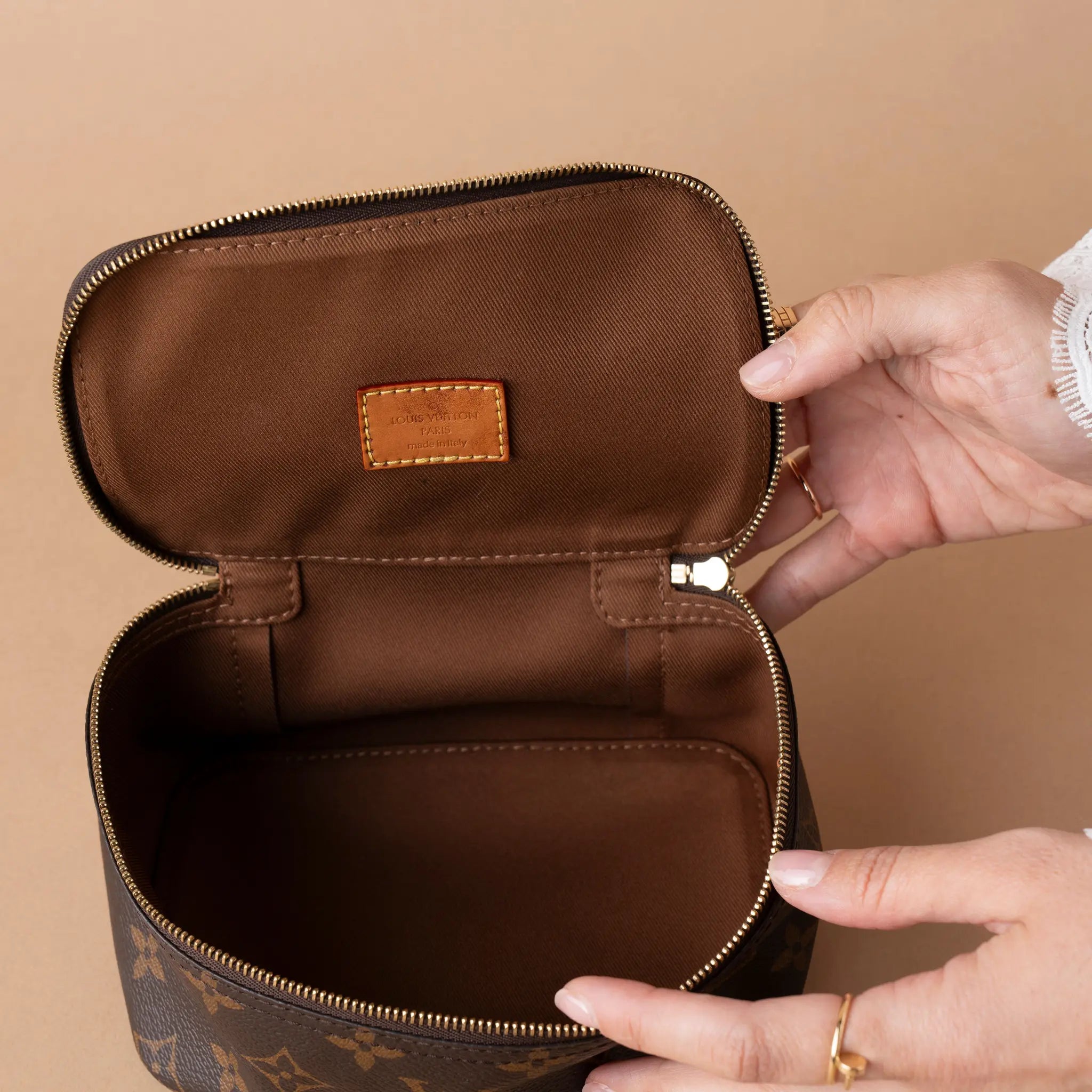 Louis Vuitton Monogram Packing Cube PM — Front View