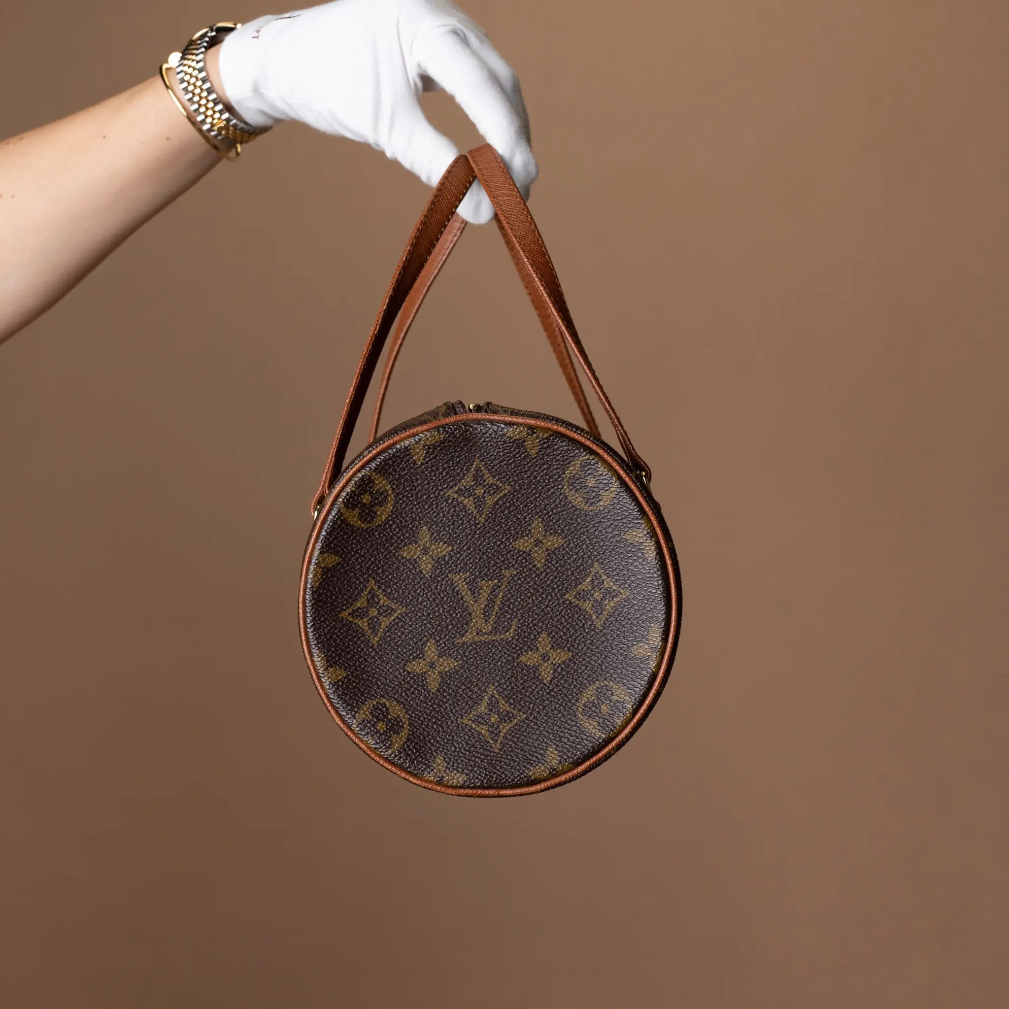 Louis Vuitton Monogram Papillon 26 — Detail View