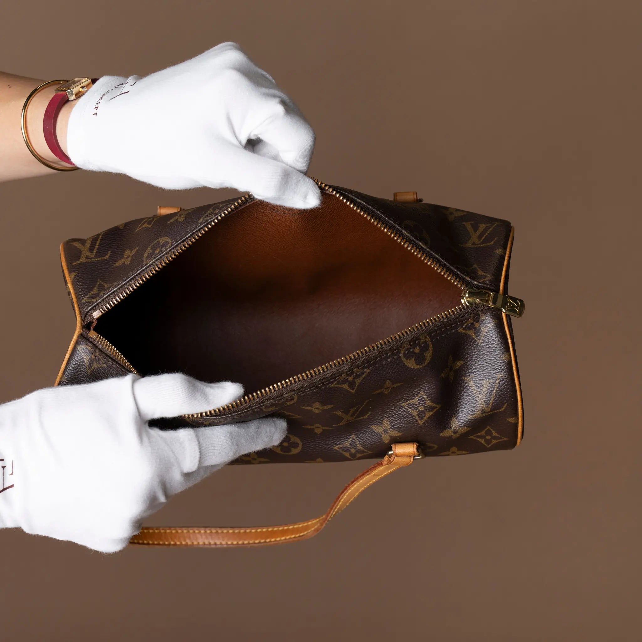 Louis Vuitton Monogram Papillon 28 — Interior Detail