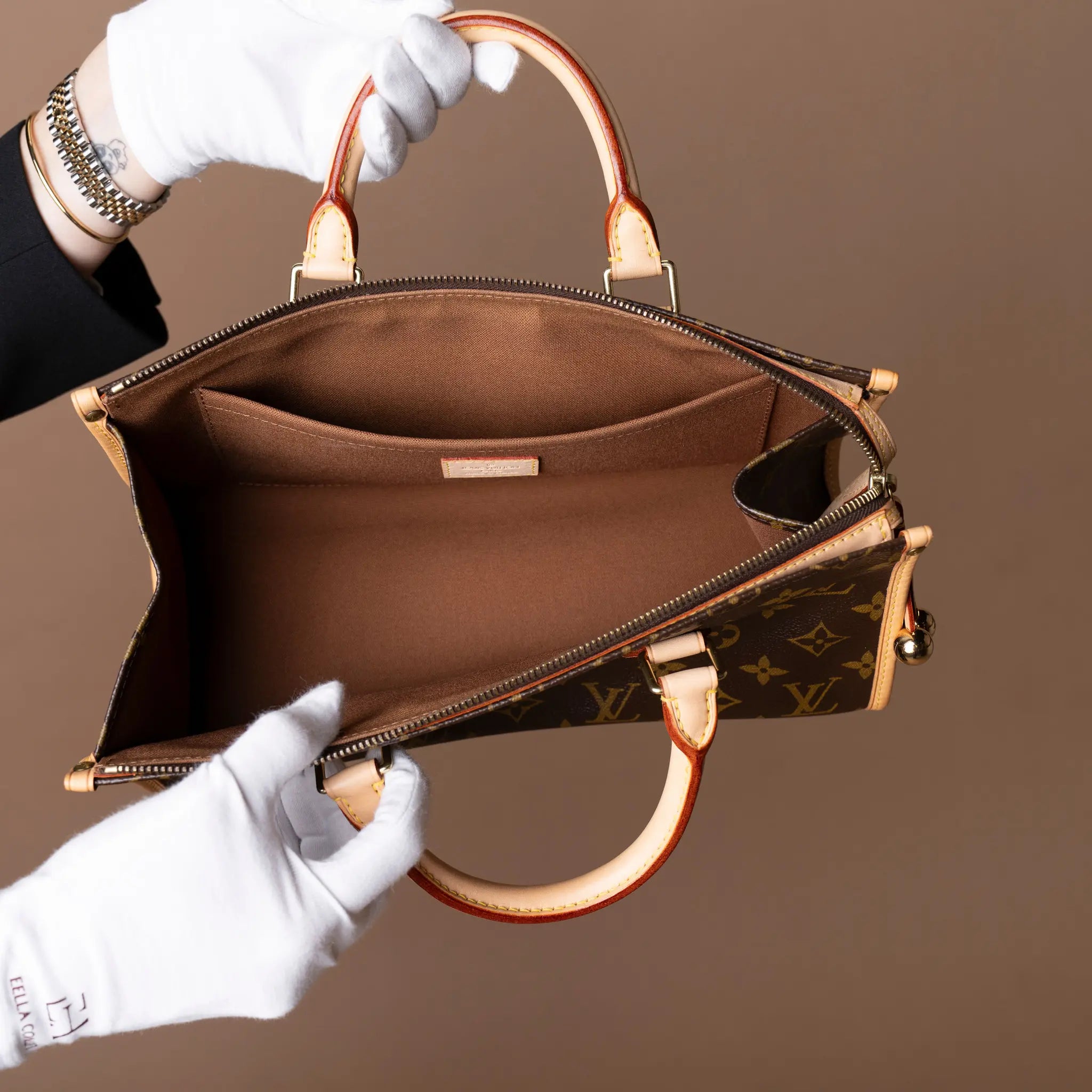 Louis Vuitton Monogram Popincourt — Detail View