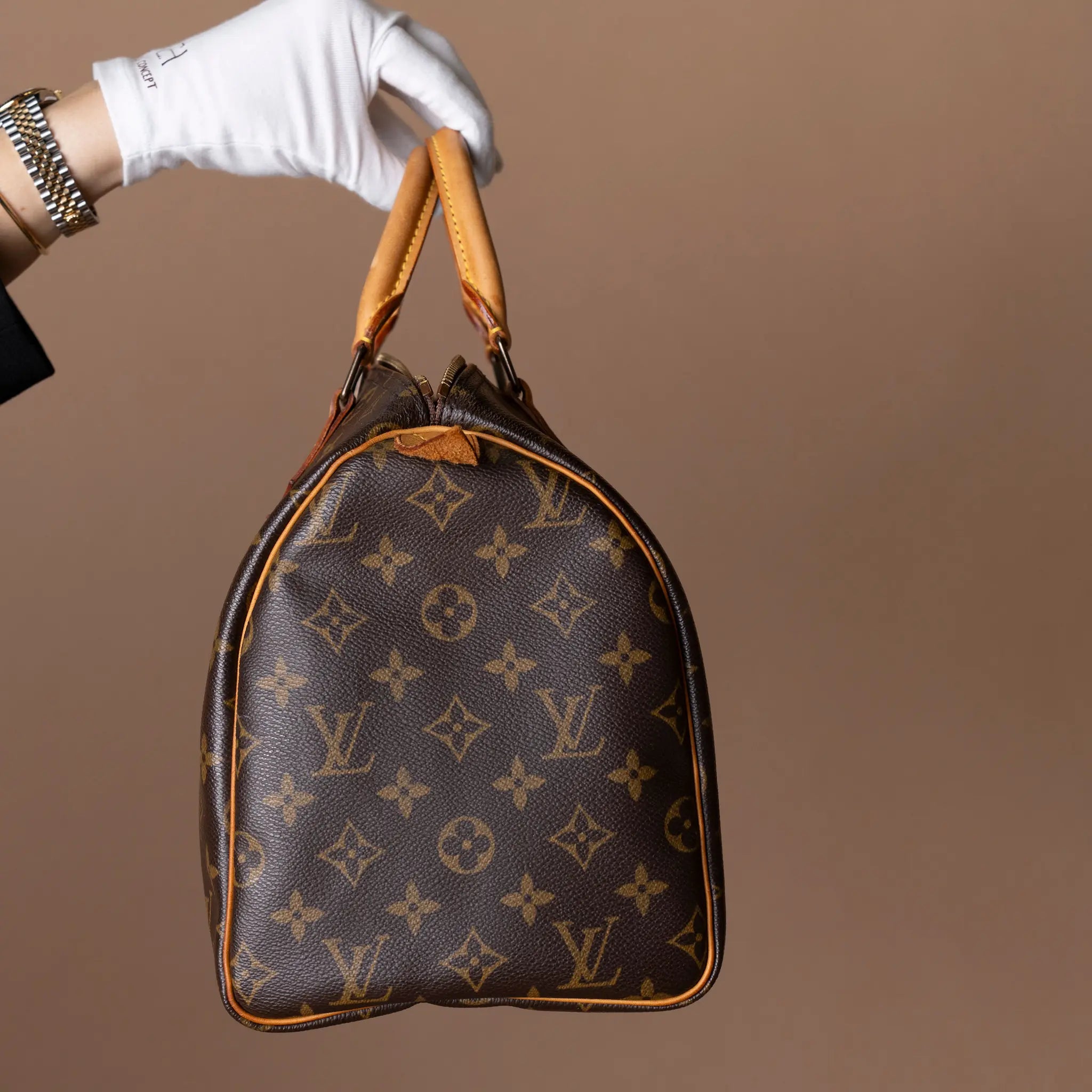 Louis Vuitton Monogram Speedy 30 — Front View
