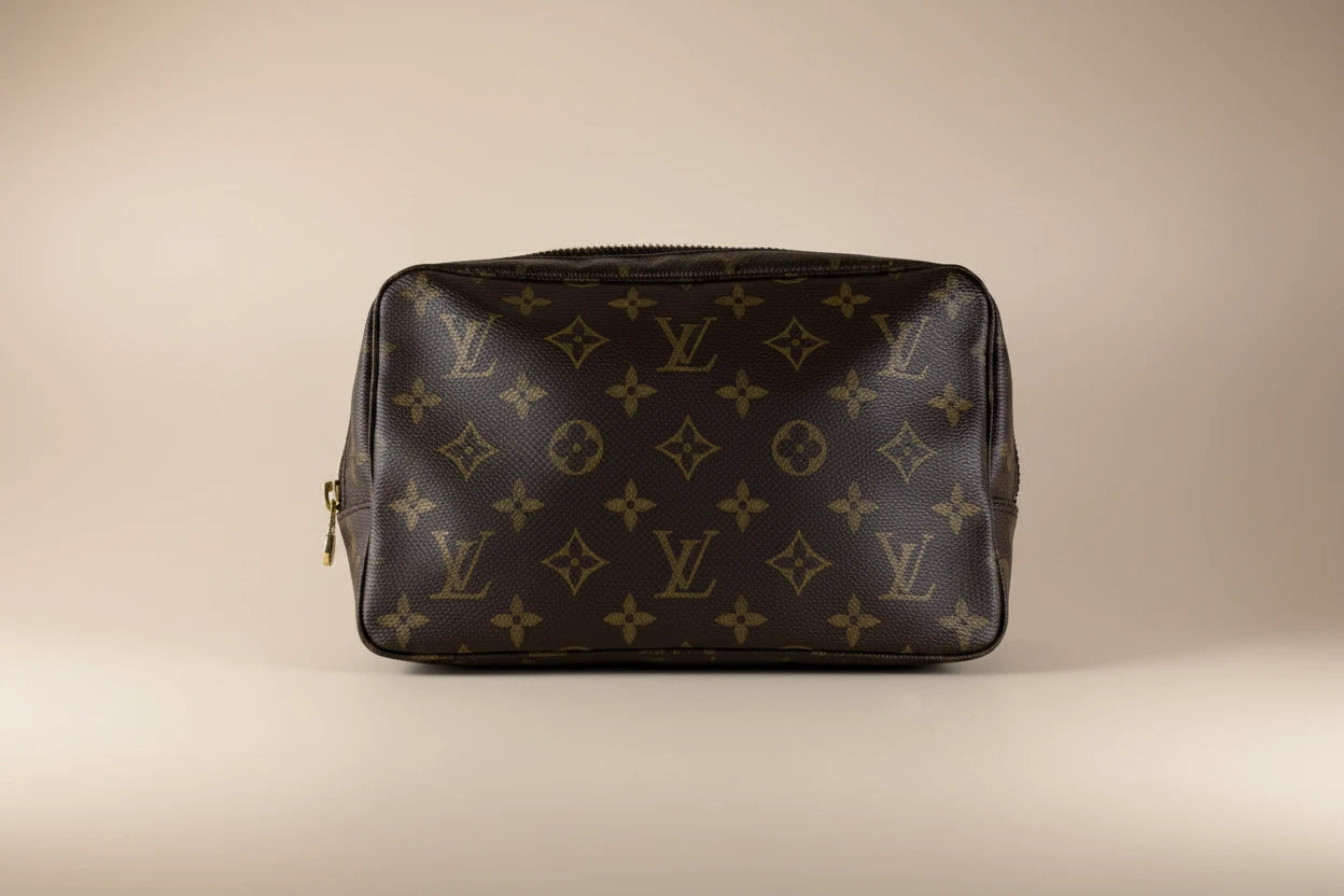 Louis Vuitton Monogram Trousse Toilette 23