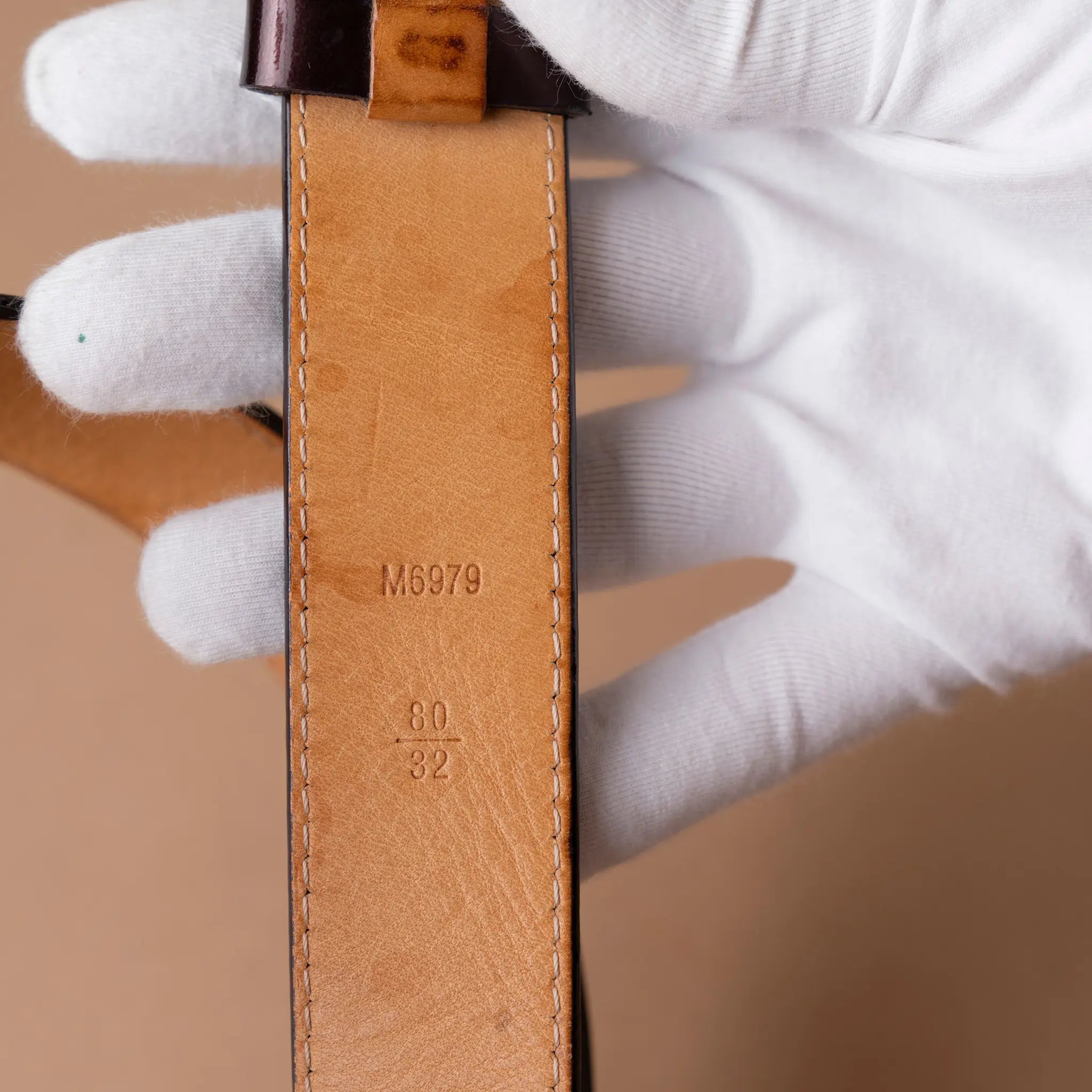 Louis Vuitton Monogram Vernis — Side Profile
