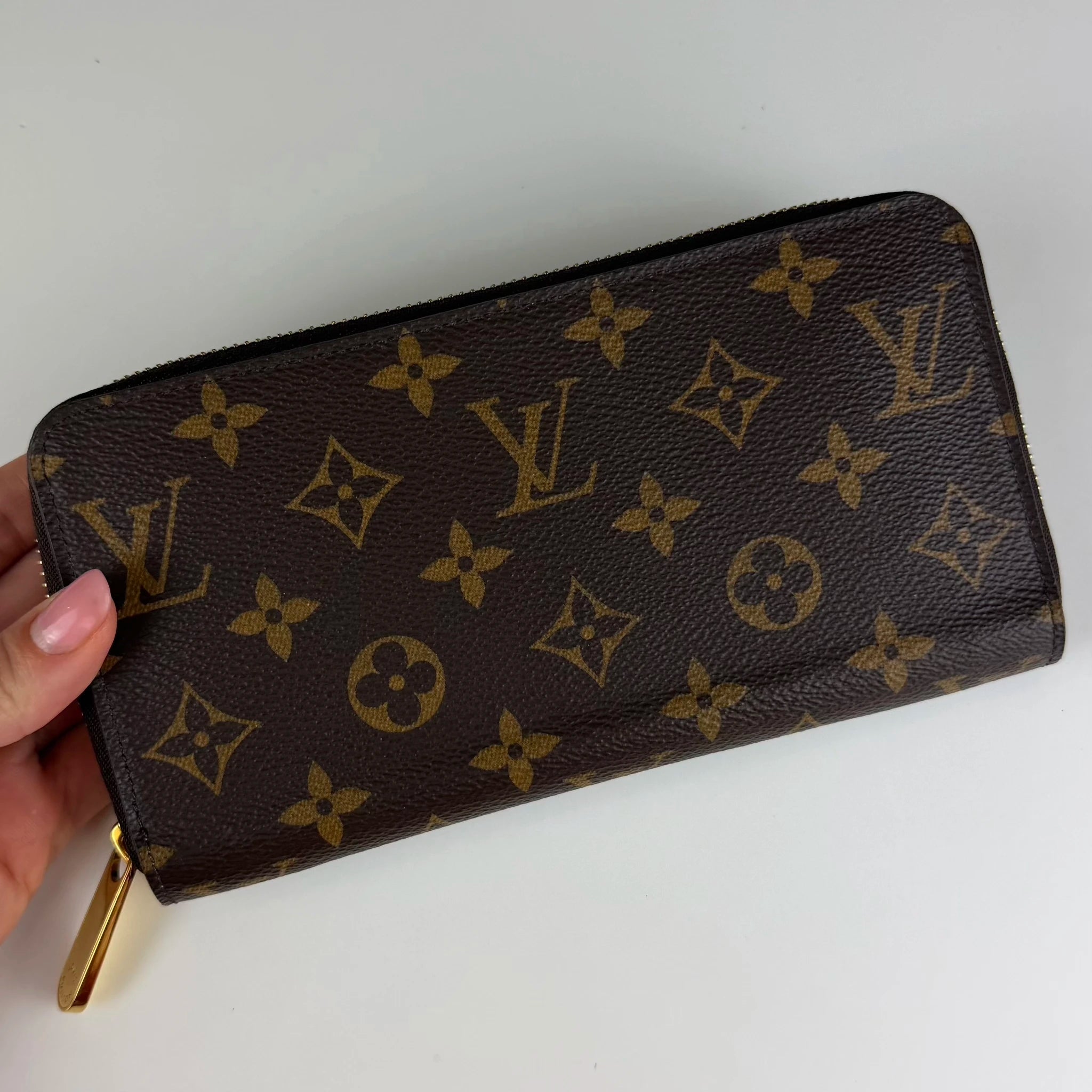 Louis Vuitton Monogram Zippy Long Wallet