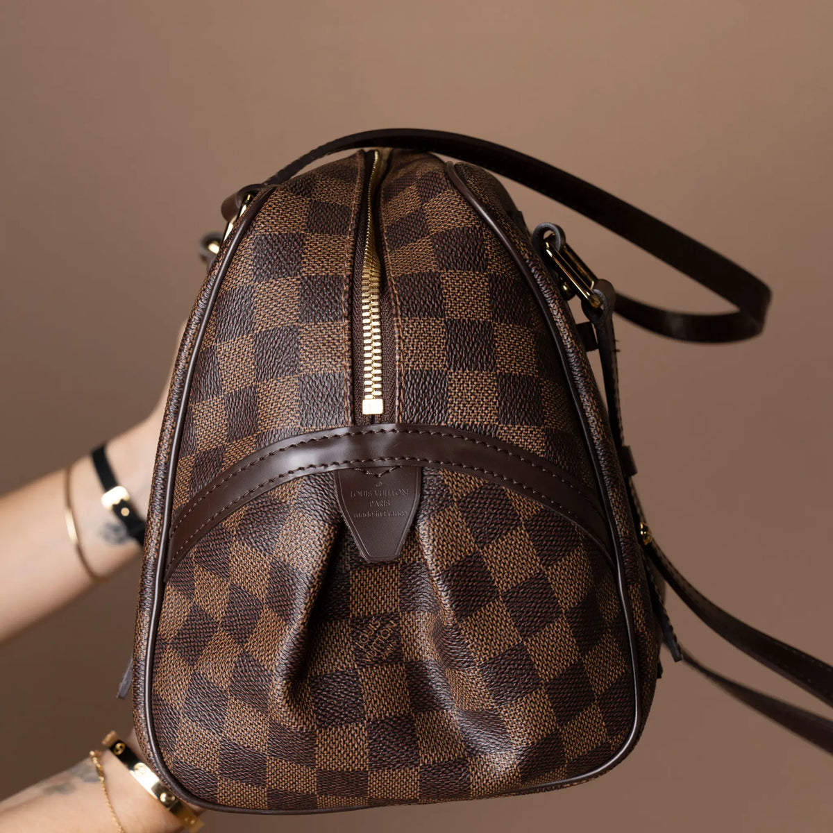 Louis Vuitton Rivington Damier Ebene — Detail View