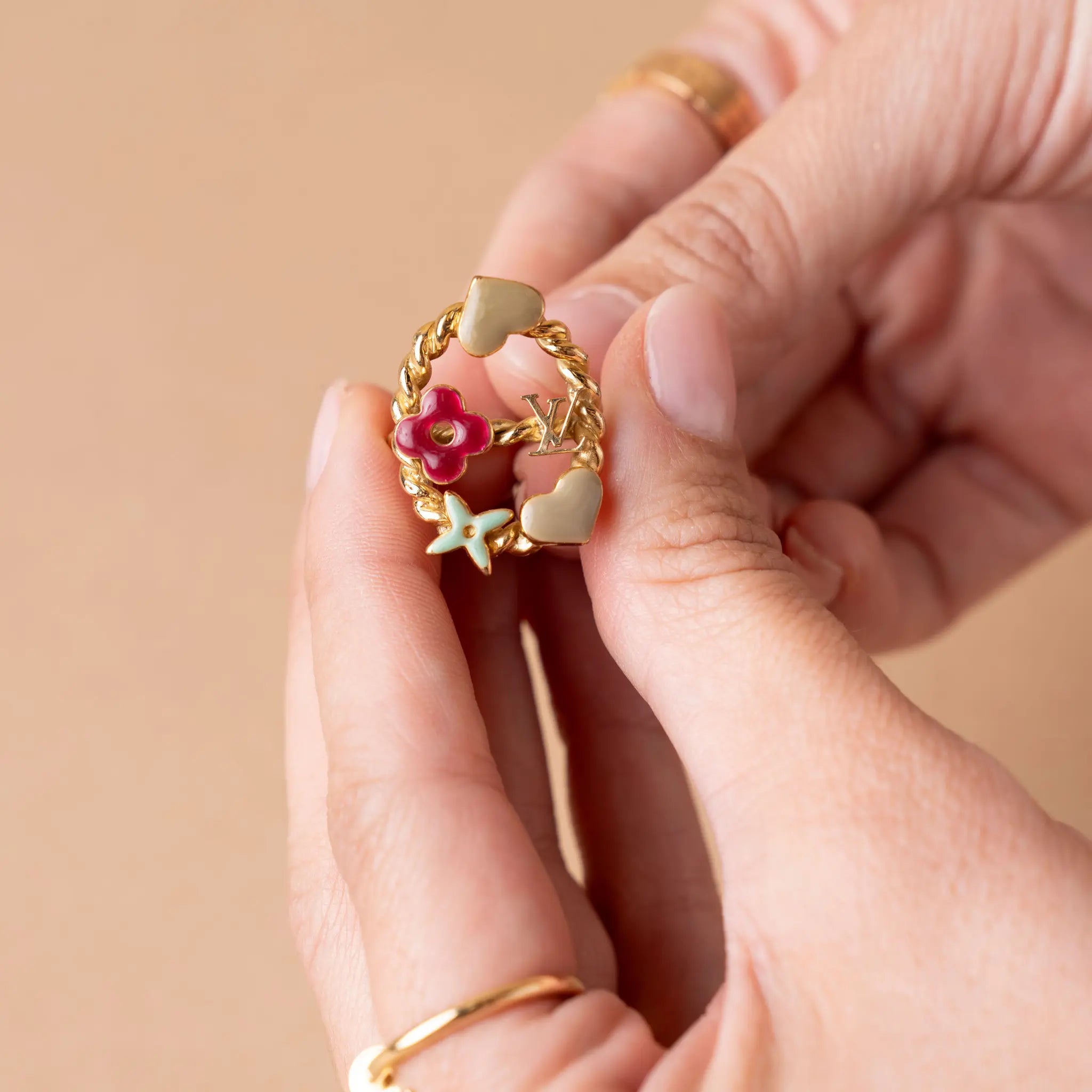 Louis Vuitton Sweet Ring — Side Profile
