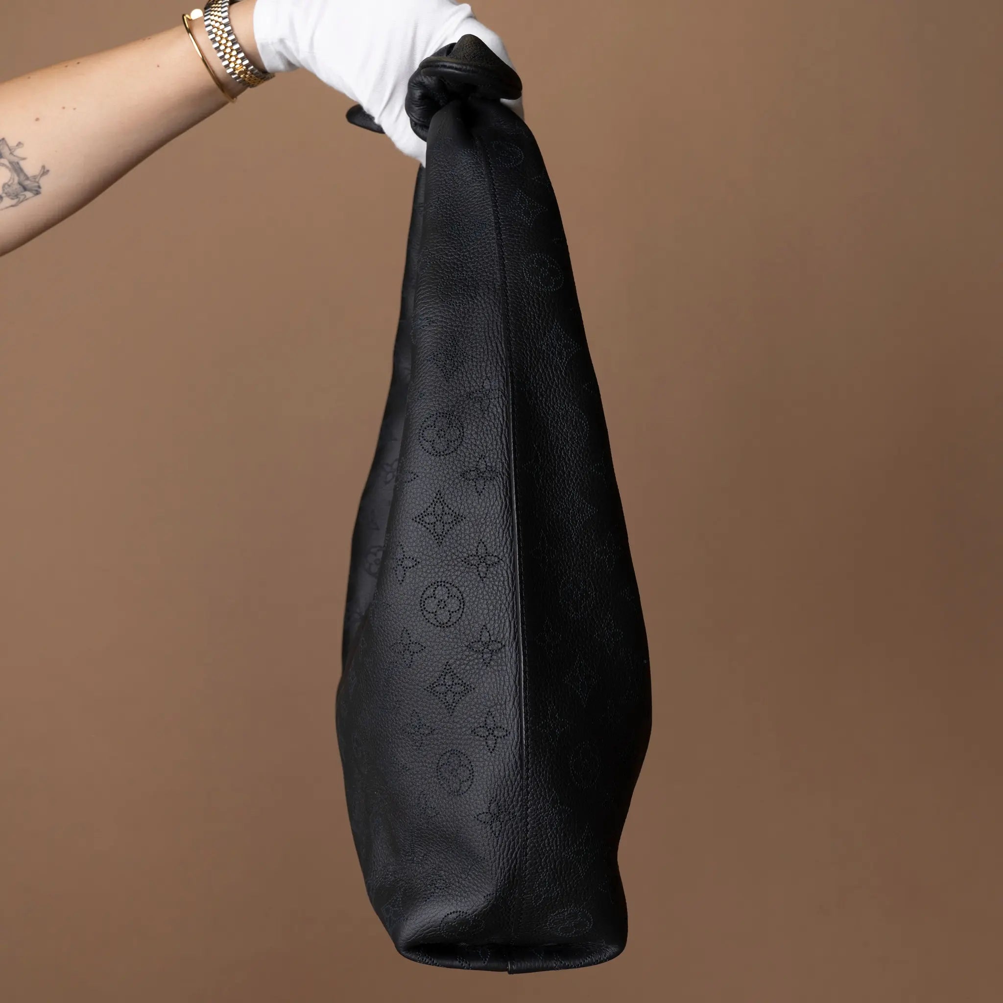 Louis Vuitton Why Not Mahina MM Noir — Interior Detail