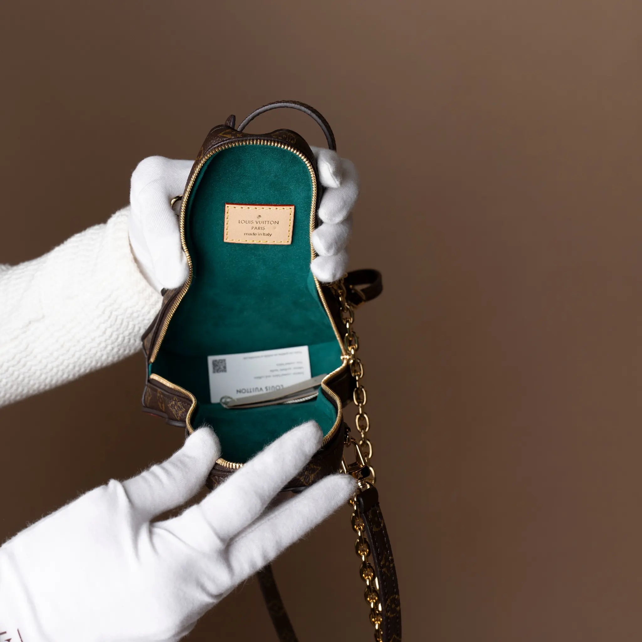 Louis Vuitton WOC Rabbit Animing Rose — Back View