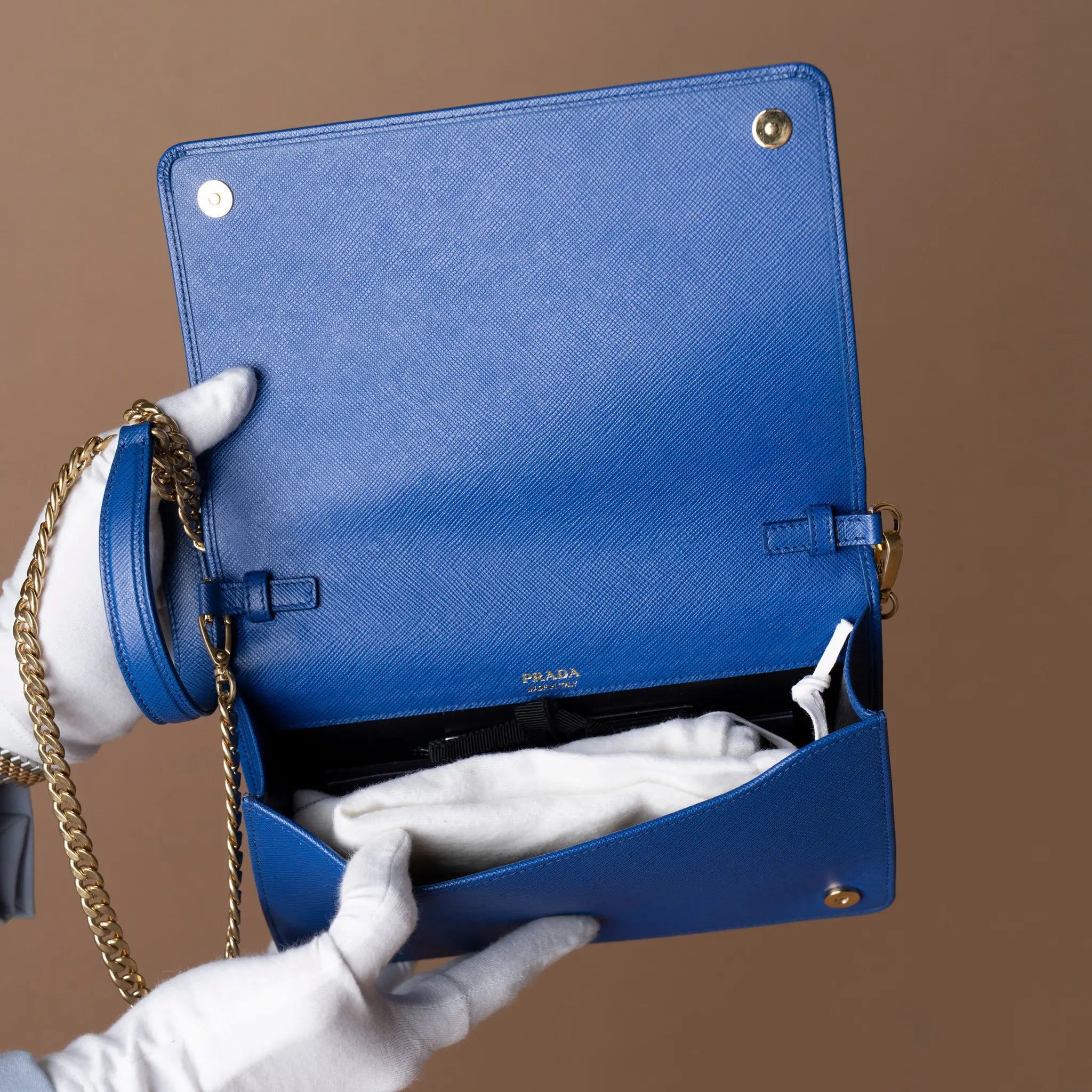 Prada Saffiano Wallet on Chain — Close-up Detail
