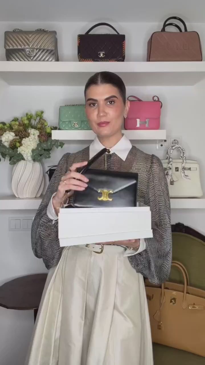 Celine Small Chain Triomphe — Vídeo