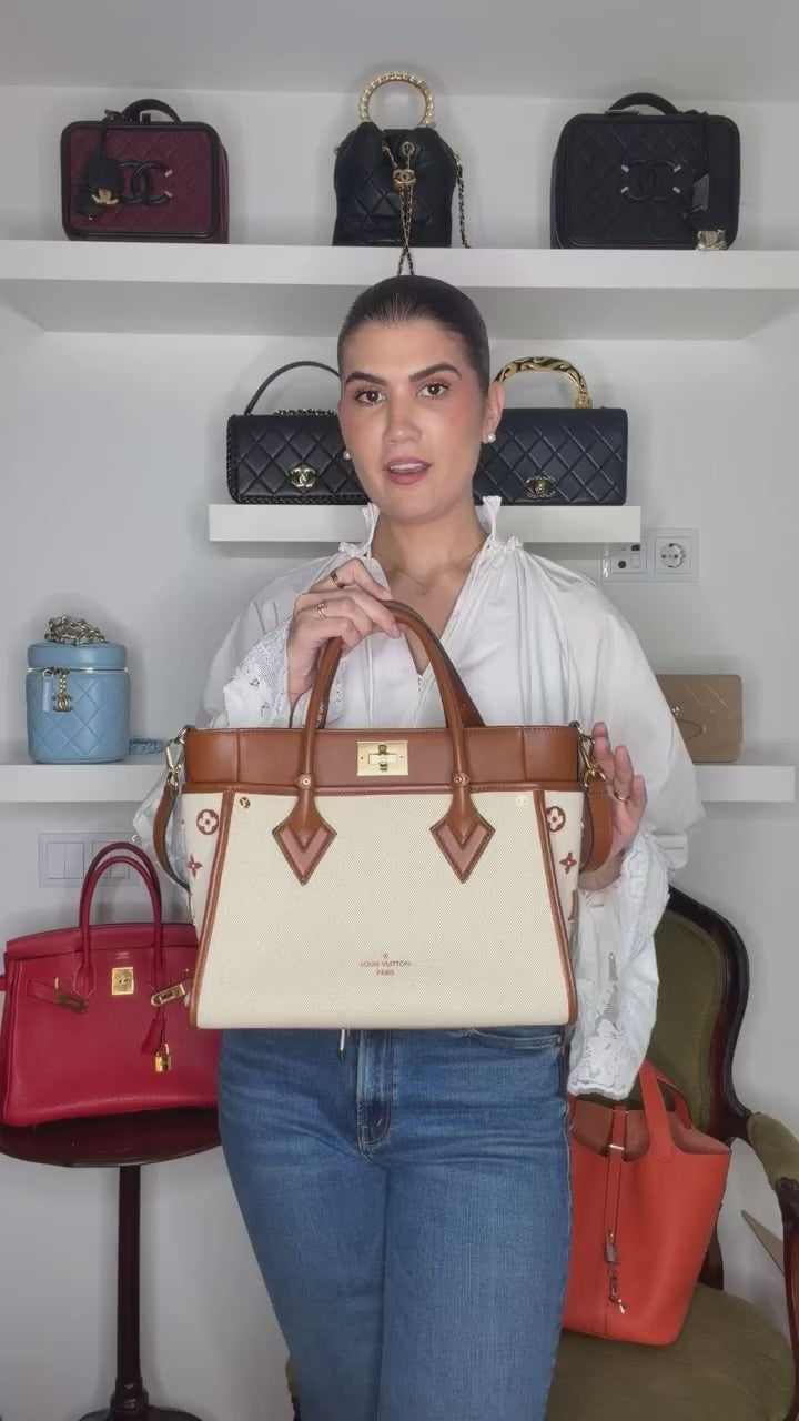Louis Vuitton Monogram Canvas On My Side MM — Vídeo