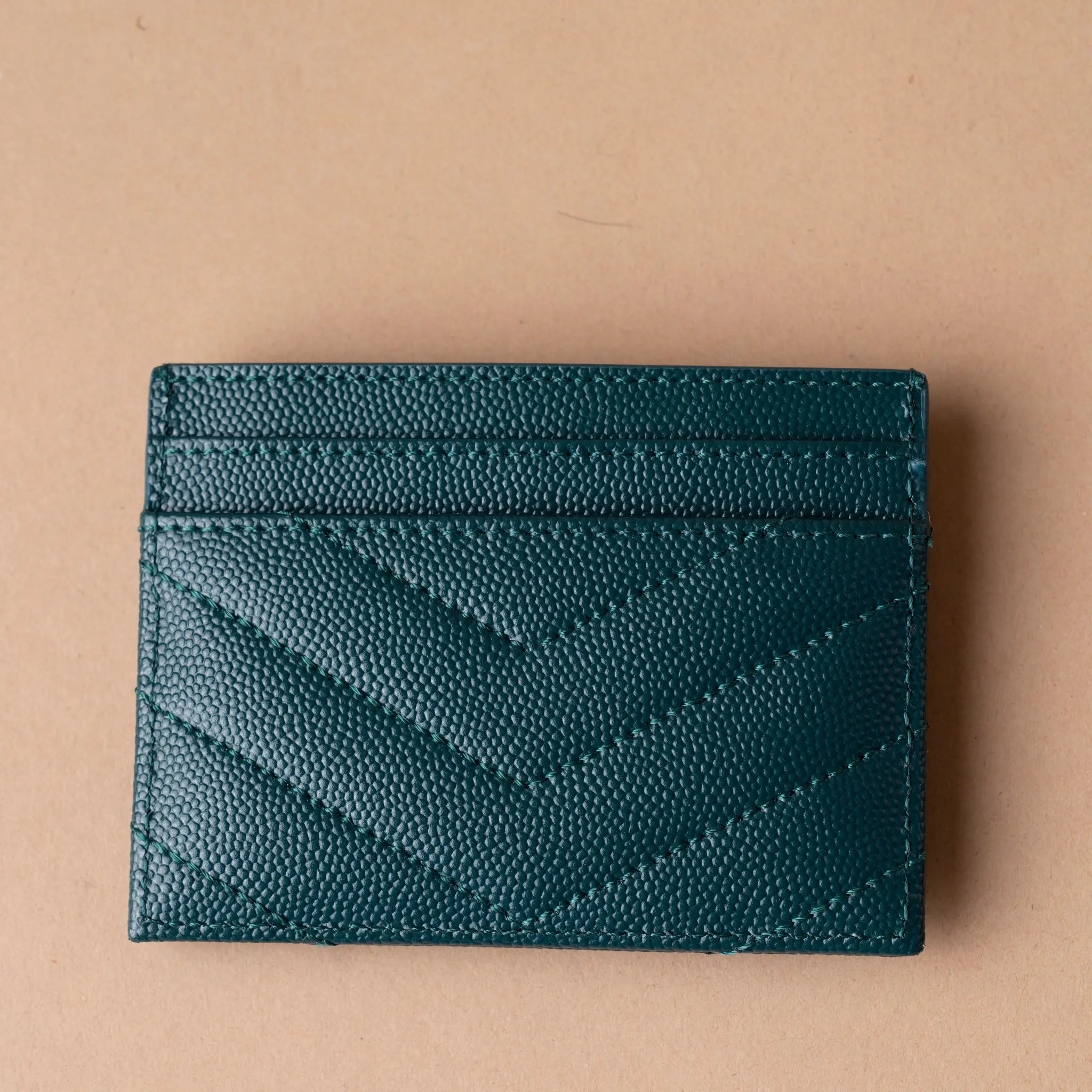 Saint Laurent Chevron Grain de Poudre Cassandre Card Holder — Front View