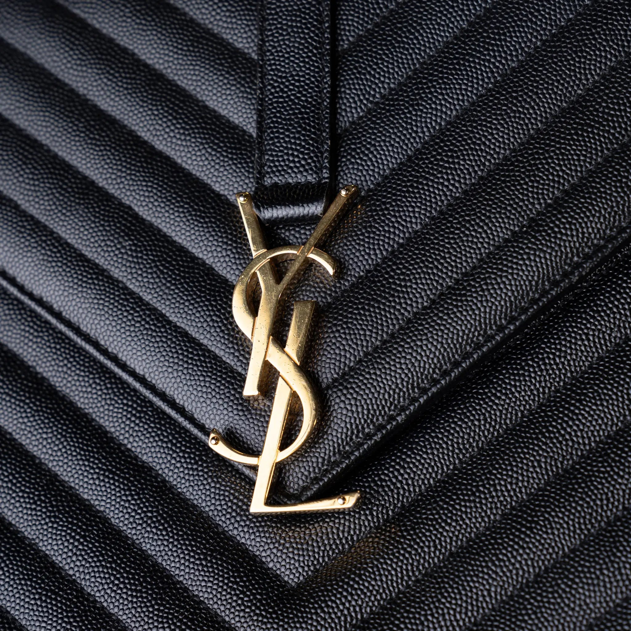Saint Laurent Envelope Large In Quilted Grain De Poudre Embossed Leather — Back View