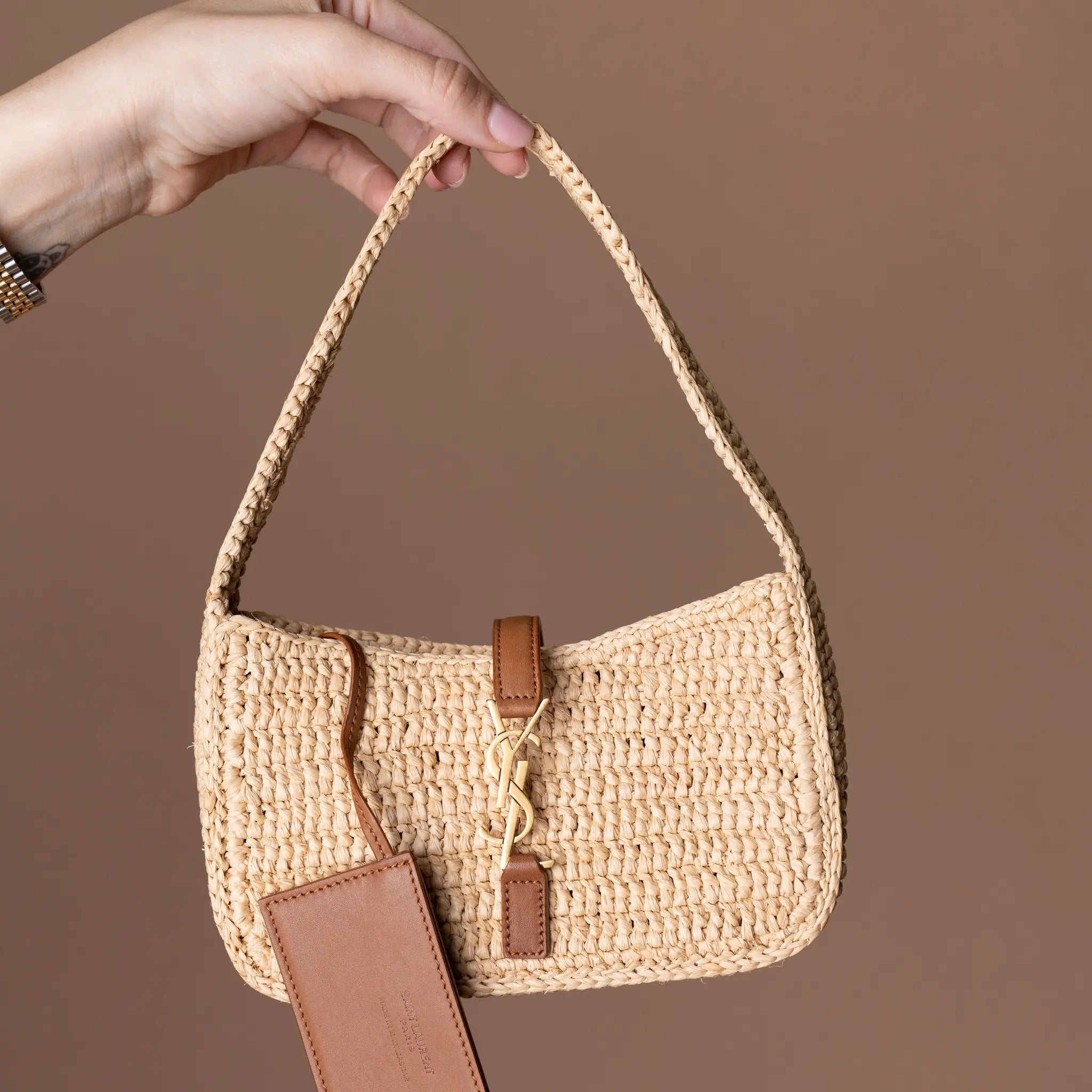 Saint Laurent Le 5 A 7 Mini Raffia — Detail View