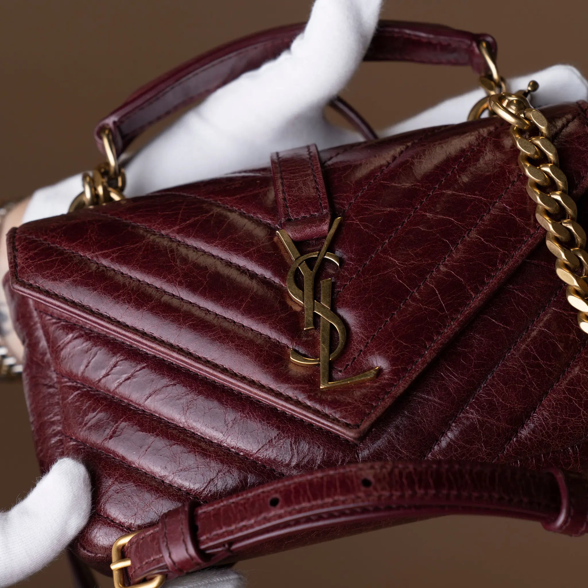 Saint Laurent Mini College — Interior Detail