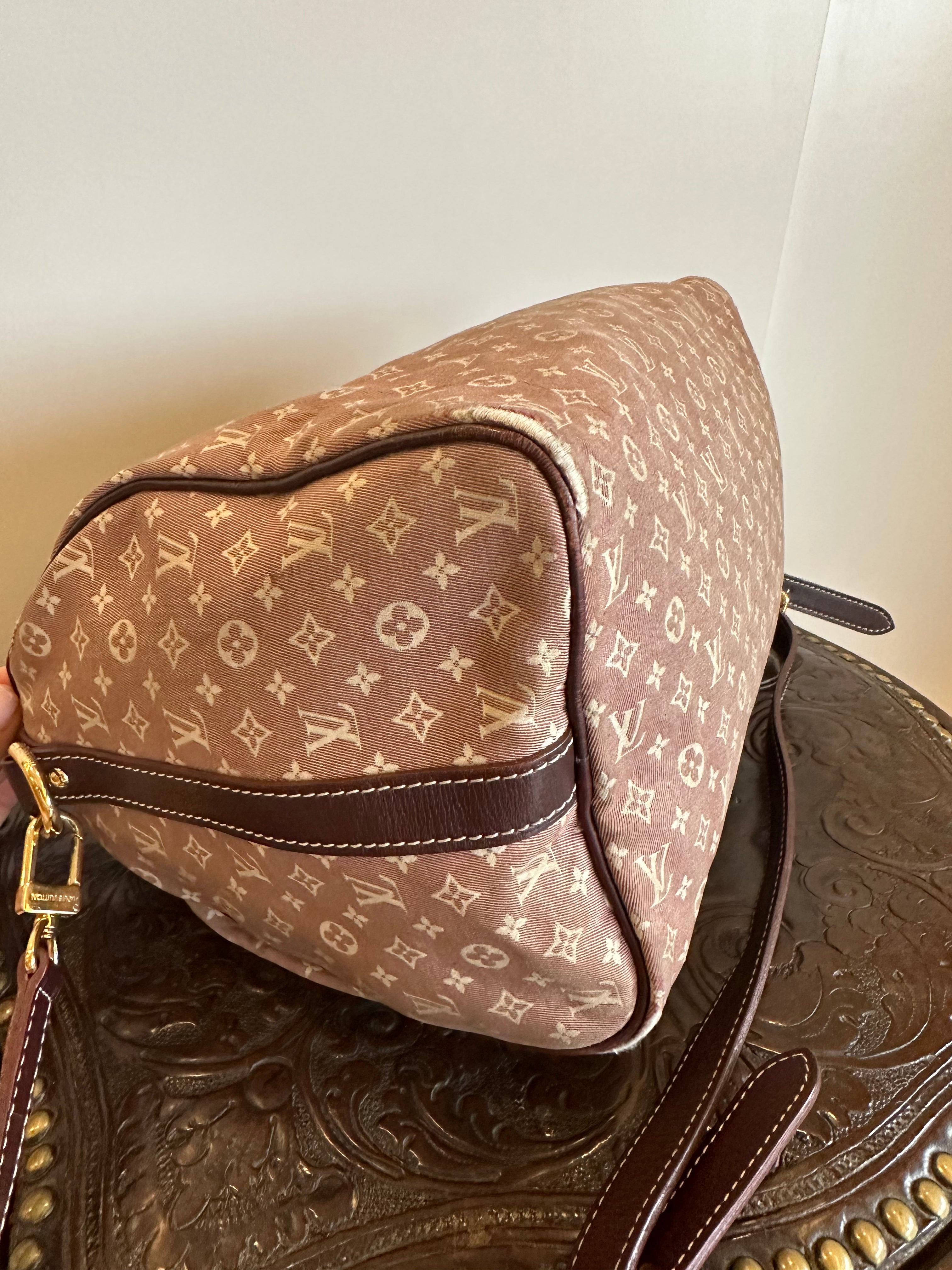 Louis Vuitton Speedy 30