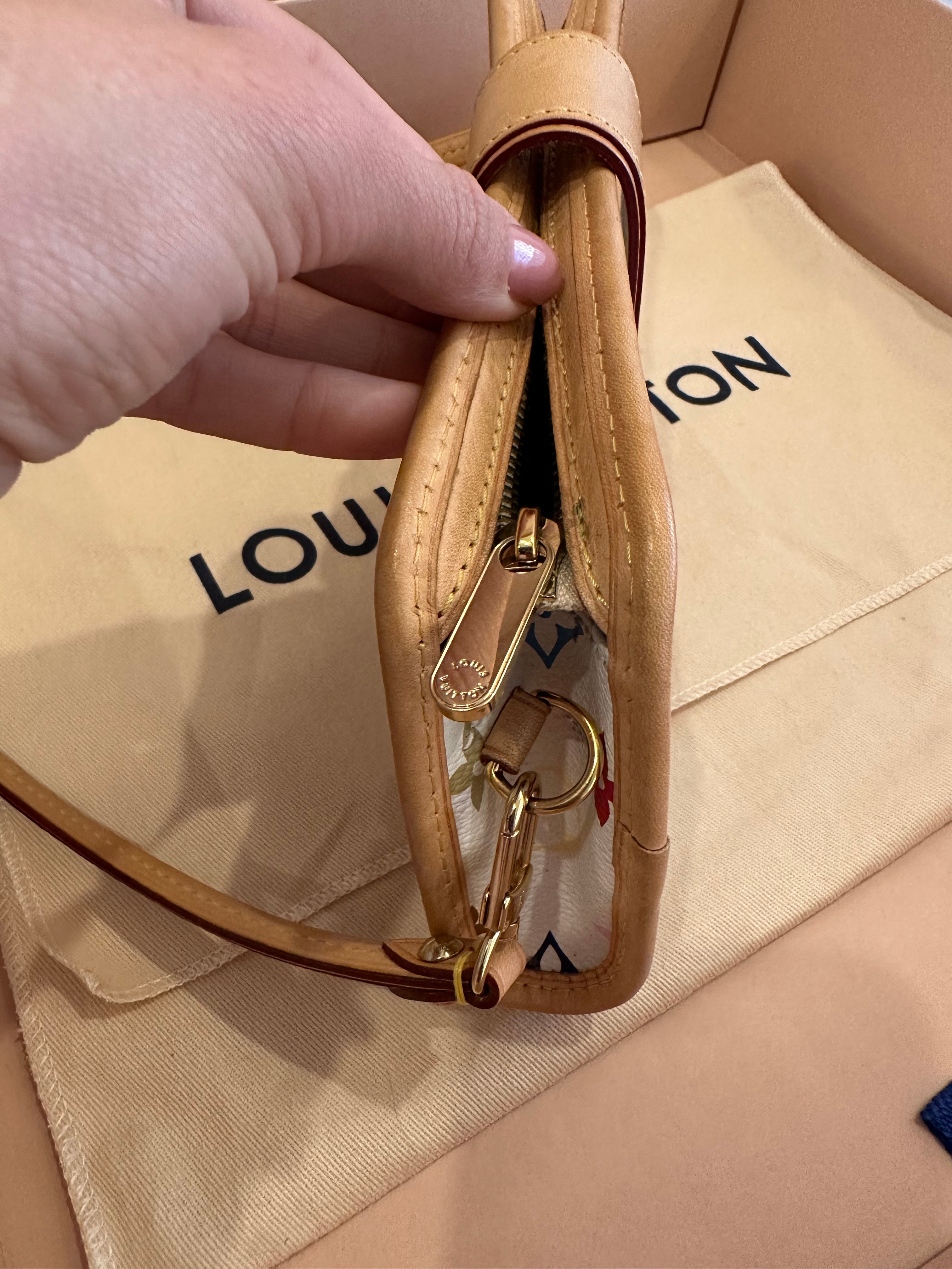 Louis Vuitton Shirley Clutch