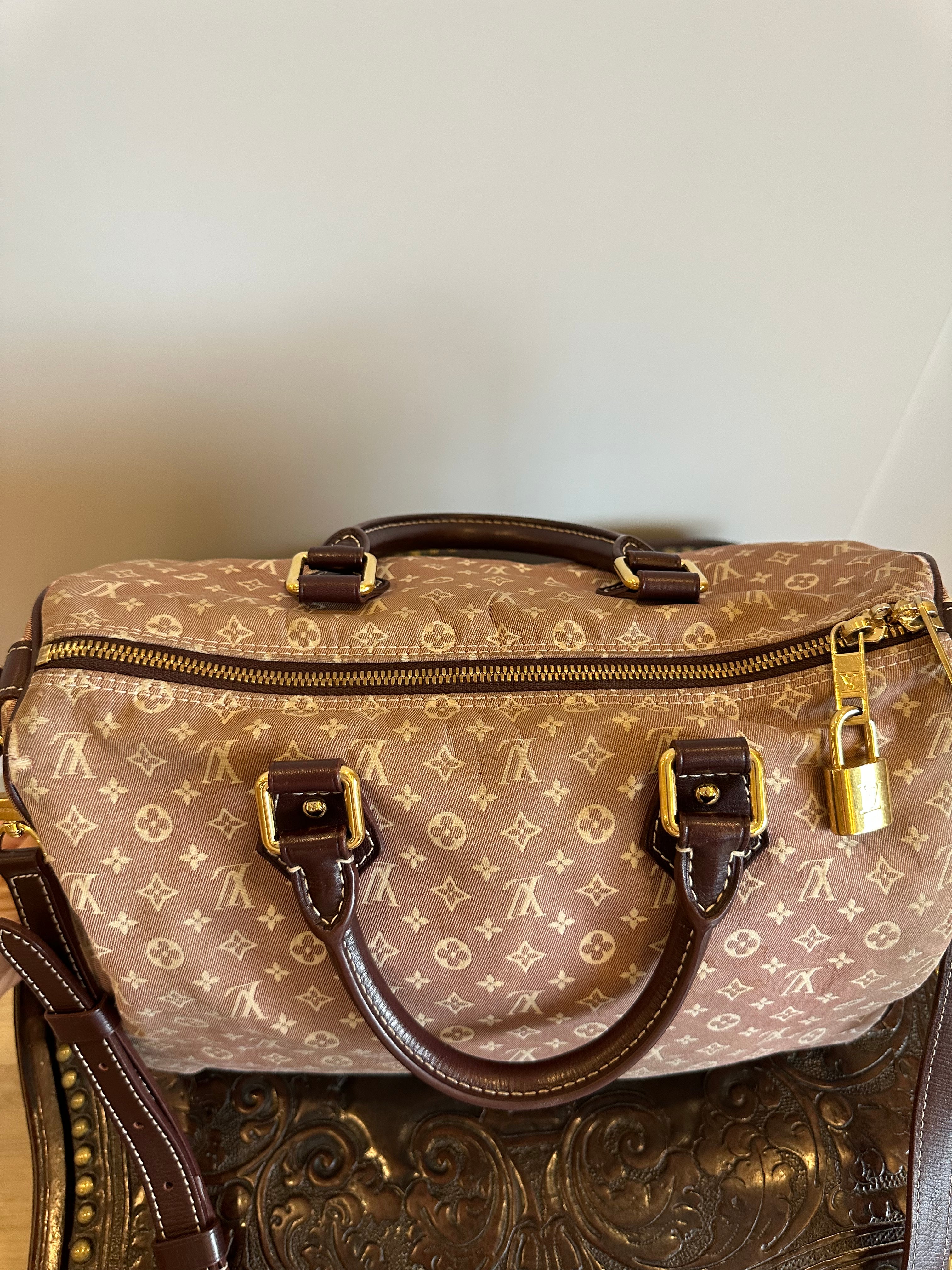 Louis Vuitton Speedy 30