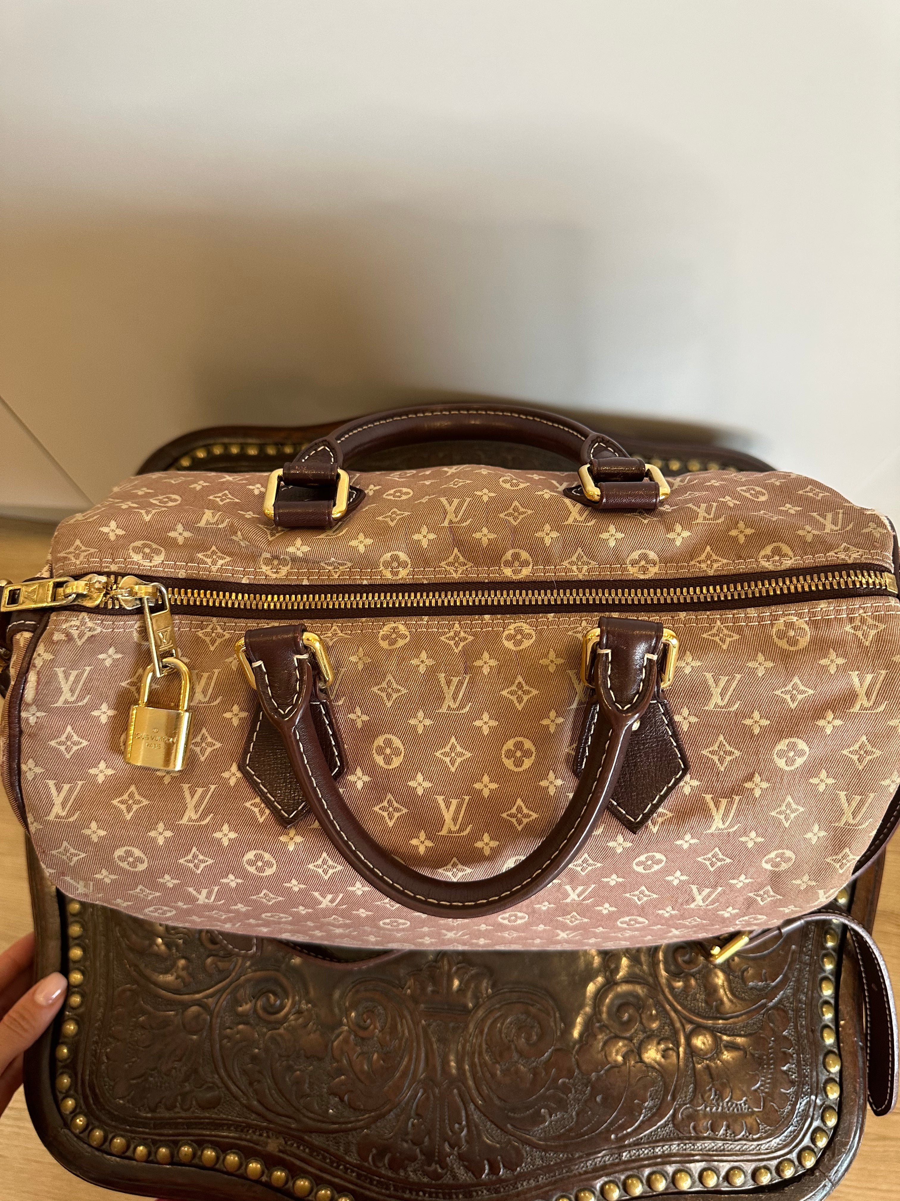 Louis Vuitton Speedy 30